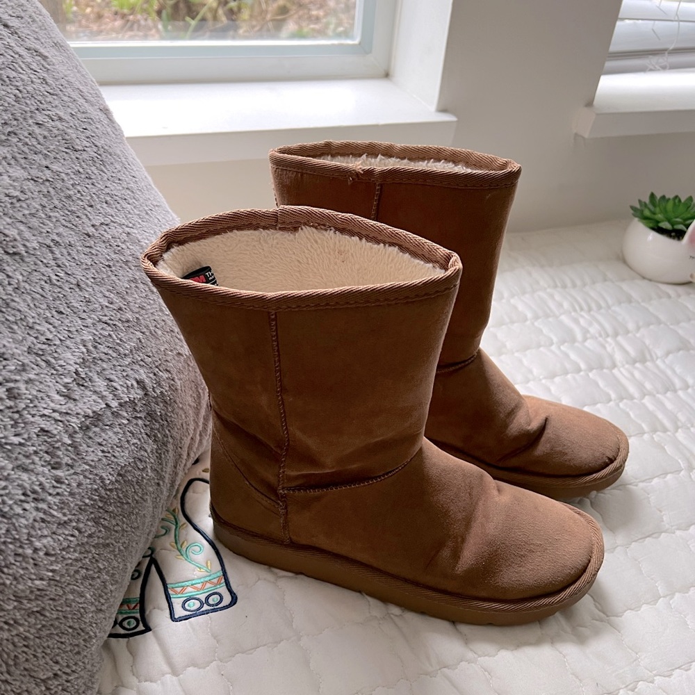 Winter boots